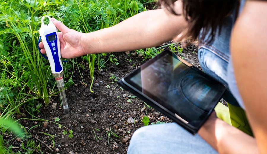 डिजिटल मेसिनबाट माटो परीक्षण