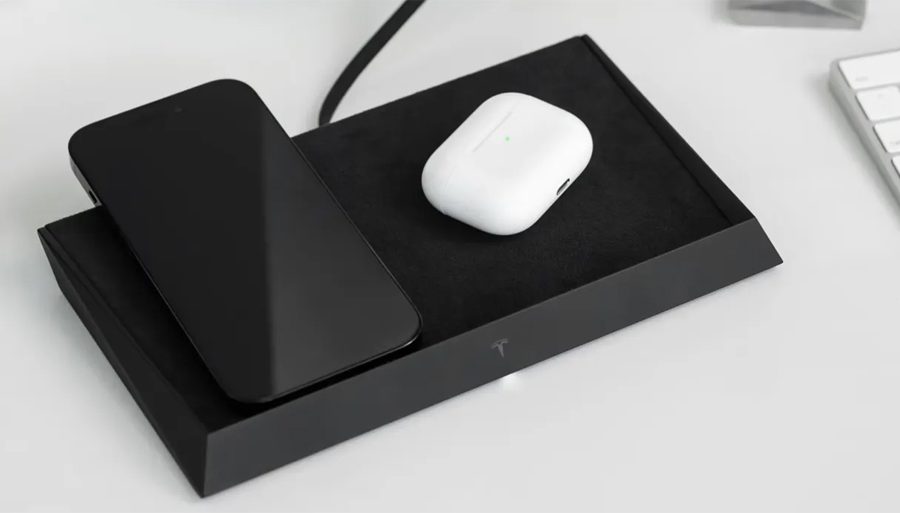 टेस्लाले लन्च गर्यो साइबरट्रकबाट प्रेरित ३०० डलरको वायरलेस चार्जर