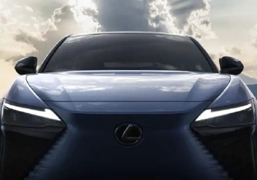 लेक्ससको ईभीमा गियर हुने