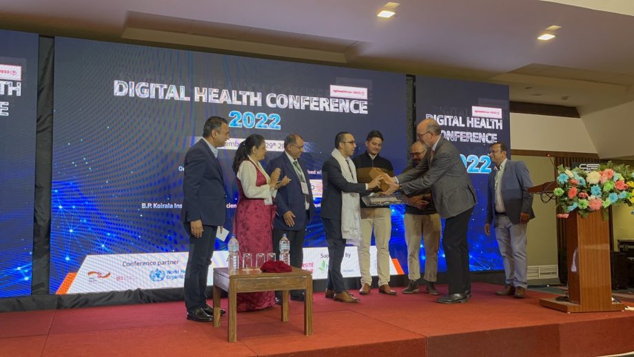 विकल्प डिजिटल हेल्थ इनोभेसन अवार्डबाट जिभि अनलाईन हेल्थ केयर सम्मानित