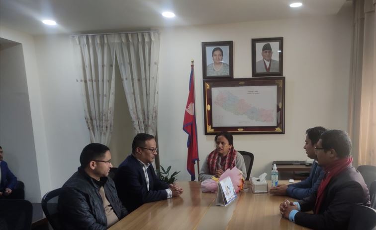 आइस्पानका पदाधिकारी र सञ्चार मन्त्री शर्माबीच भेट, इन्टरनेट क्षेत्रको योगदान र चुनौती बारे छलफल