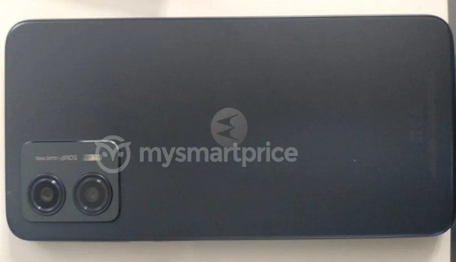 अन्तर्राष्ट्रिय लन्च अघि मोटो जी५३ को लाइभ तस्विरहरु देखा पर्यो