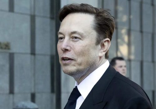 इलन मस्क नेतृत्वको समूहले ओपनएआई नियन्त्रण गर्ने संस्था किन्न ९७.४ अर्ब डलर प्रस्ताव