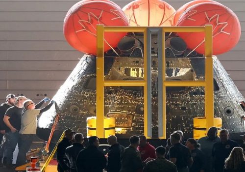 नासाको आर्टेमिस वान ओरियन अन्तरिक्ष यान केनेडी स्पेस सेन्टरमा