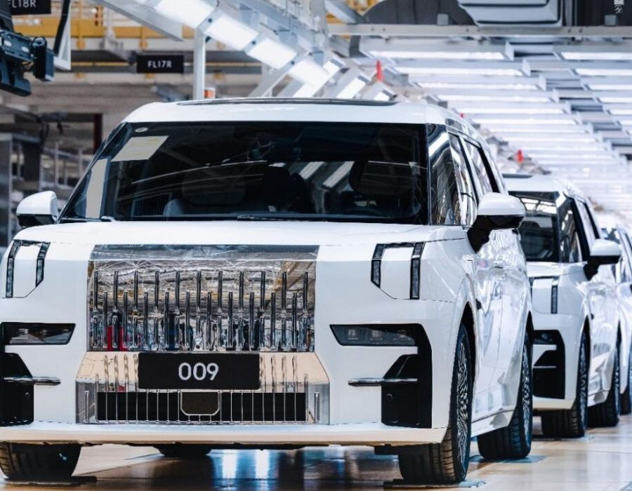 चिनियाँ इभी निर्माता जीकरको उत्पादन प्लान्ट २२ दिन बन्द, चिनियाँ नयाँ वर्ष बिदामा स्तरवृद्धि गर्दै