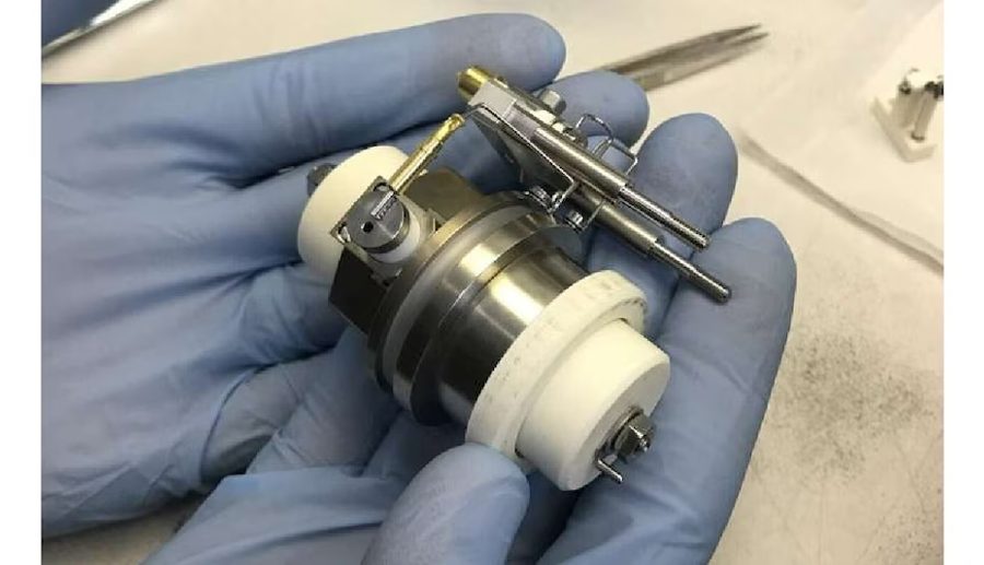 सात किलोग्राम तौलको यो सानो यन्त्रले एलियन पत्ता लगाउने