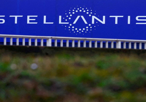 स्टेलान्टिस र मर्सिडीज बेन्जले ईभीका लागि ४ नयाँ गिगाफ्याक्ट्री निर्माण गर्न ४.७ बिलियन डलर जुटाउने