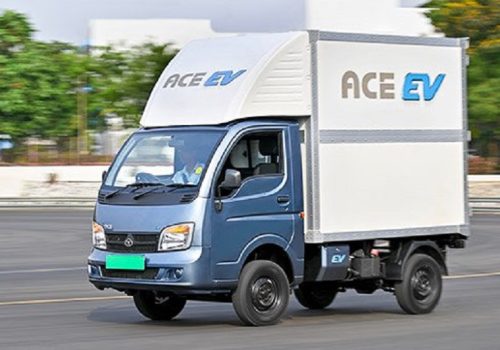 भारतमा टाटाको सानो इलेक्ट्रिक ट्रकको डेलिभरी शुरु, रेञ्ज १५४ किलोमिटर