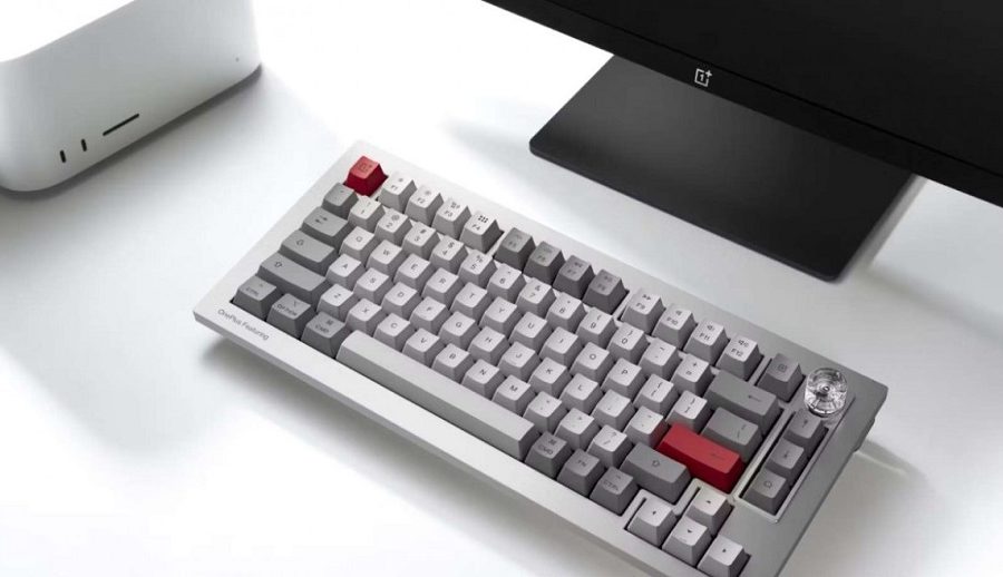 वानप्लस फिचरिङ किबोर्ड ८१ आधिकारीक रुपमा अनावरण