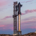 सबैभन्दा शक्तिशाली स्पेसएक्स स्टारशिप रकेट उडनका लागि तयार, प्रत्यक्ष प्रशारणमा यसरी हेर्नुस्