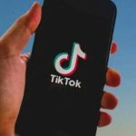 युनिभर्सल म्युजिकले टिकटकबाट गीतहरू हटाउने, टेलर स्विफ्ट, ड्रेक लगायतका गीत प्रयोगमा रोक