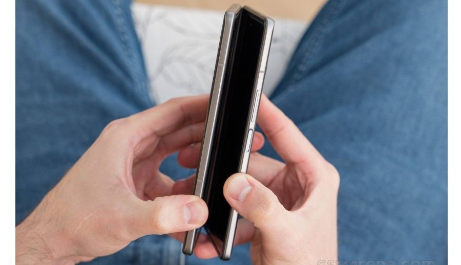 फोल्डेबल स्मार्टफोनको ढुवानी सन् २०२७ सम्म ४८.१ मिलियन युनिट पुग्ने