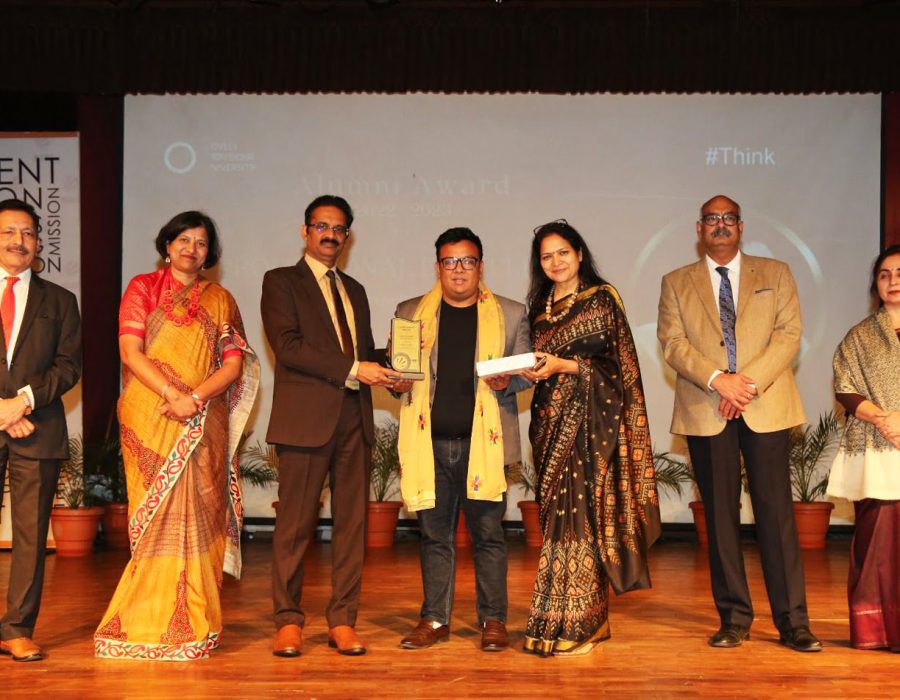 जानकी टेक्नोलोजी, एसएमएस स्प्यारोका सीईओ मनोज थापालाई प्रोफेशनल एक्सिलेन्स अवार्ड