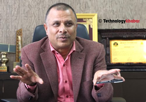 ‘टेलिकम अपरेटरहरुलाई आम्दानीमा आधारित कर लगाउनुपर्छ’ -दूरसञ्चार प्राधिकरण अध्यक्ष खनाल