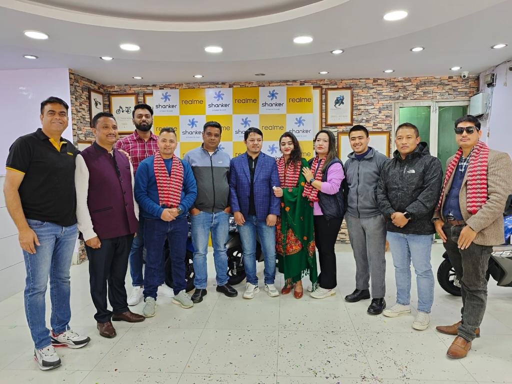Realme Distributes 21 TVS NTORQ Scooters to the Achievers