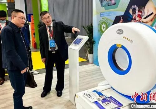 चिनियाँ वैज्ञानिकहरूले विकास गरे इन्टेलिजेन्ट रोबोटिक मोबाइल सीटी