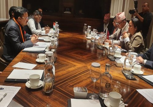 भारतबाट नेपाल टेलिफोन गर्दा लाग्ने महसुल दर घटाउन सञ्चार मन्त्री शर्माद्वारा भारत सरकारसँग आग्रह