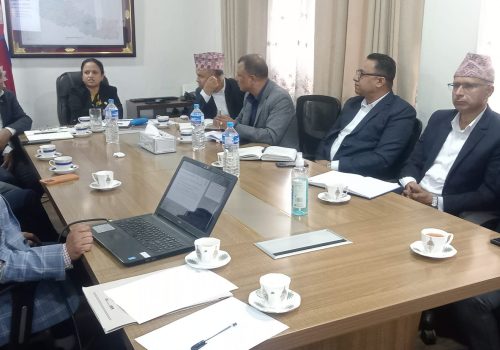 प्रमुख सहरी क्षेत्रमा तार व्यवस्थापन गर्न सेवा प्रदायकहरुलाई मन्त्री शर्माको आग्रह