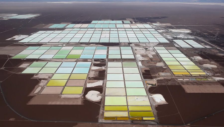 विश्वको सबैभन्दा ठूलो लिथियम आपूर्तिलाई राष्ट्रियकरण गर्ने चिलीका राष्ट्रपतिको लक्ष्य