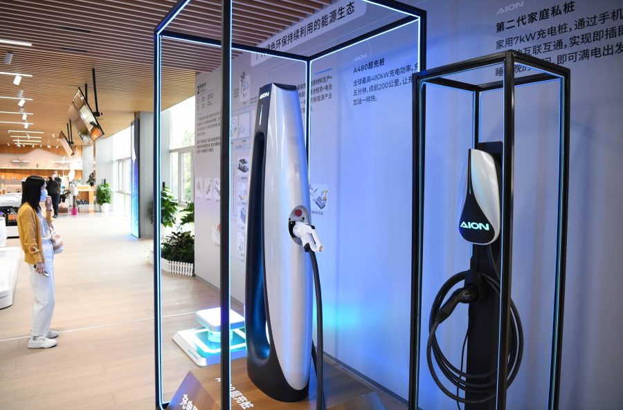 चीनमा इभी चार्जिङ पाइल्सको संख्याको बिस्तारमा रेकर्ड