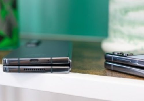 सामसङ ग्यालेक्सी जेड फोल्ड५ र फ्लिप५ मा २५ वाटको चार्जिङ रहने