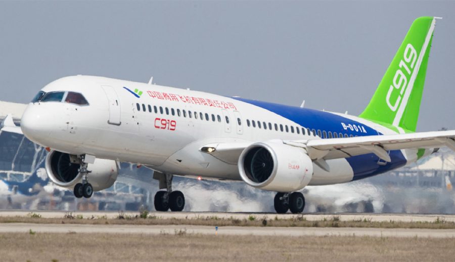 चीनमा निर्मित घरेलु विमानद्वारा पहिलो व्यावसायिक उडान
