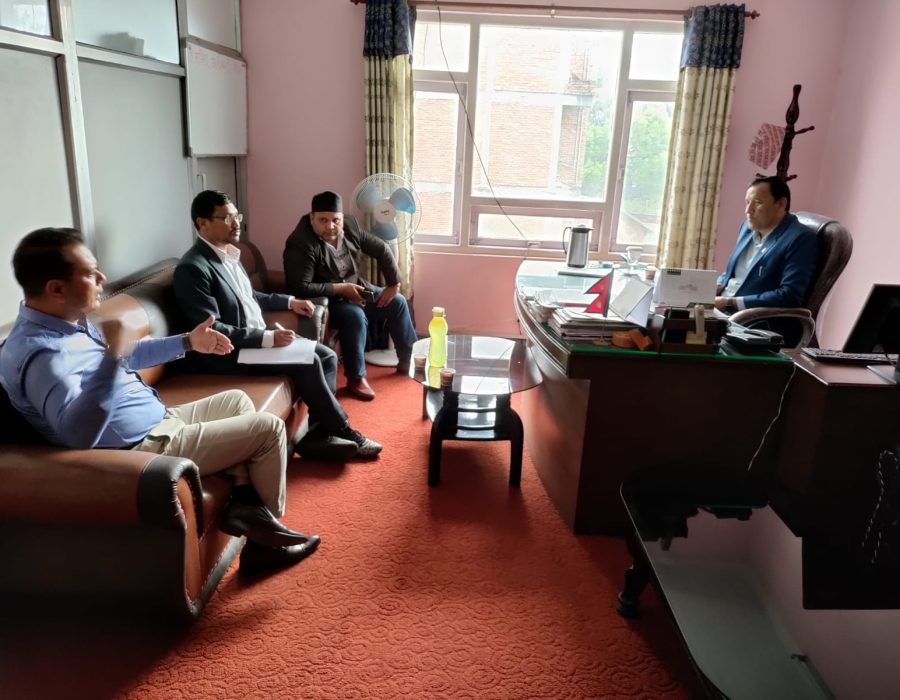 काठमाडौं महानगरपालिकाका अव्यवस्थित इन्टरनेटको तार मिलाउन सरोकारबालाबीच सहकार्य गरिने