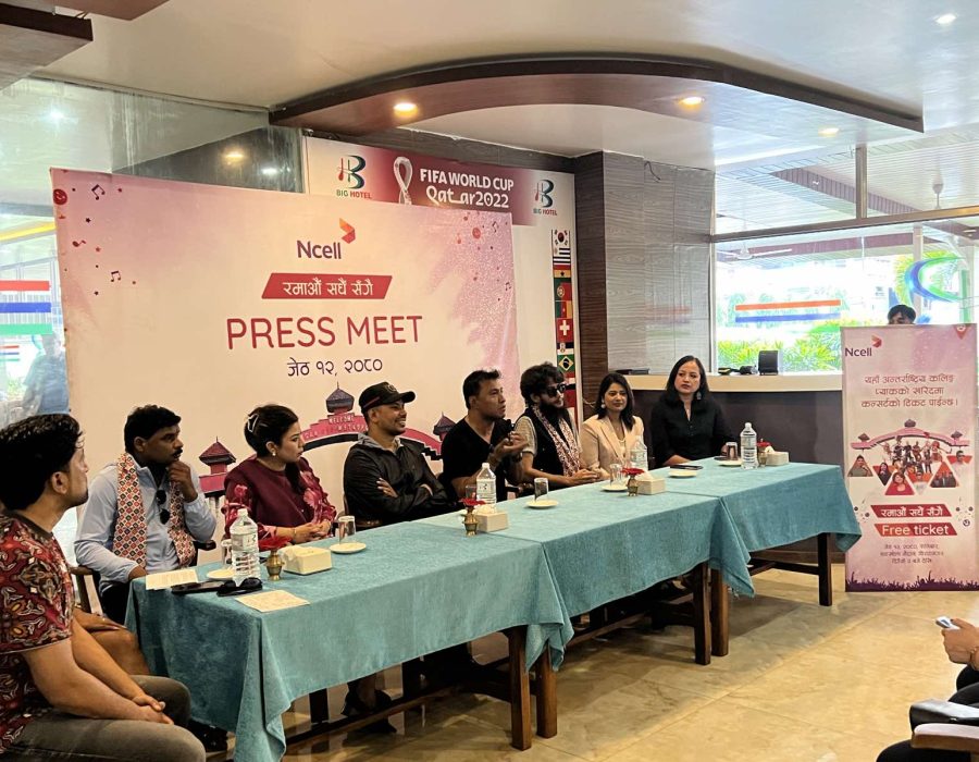 शनिबार हाटखोला मैदान, विराटनगरमा एनसेल कन्सर्ट हुँदै