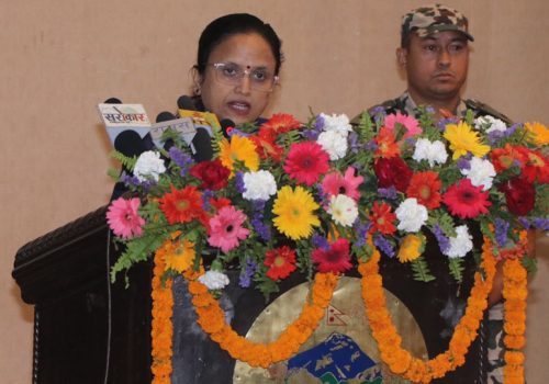 सूचना प्रविधि उपकरणको आयातमा कर घटाउन सञ्चार मन्त्रीले पहल गर्ने