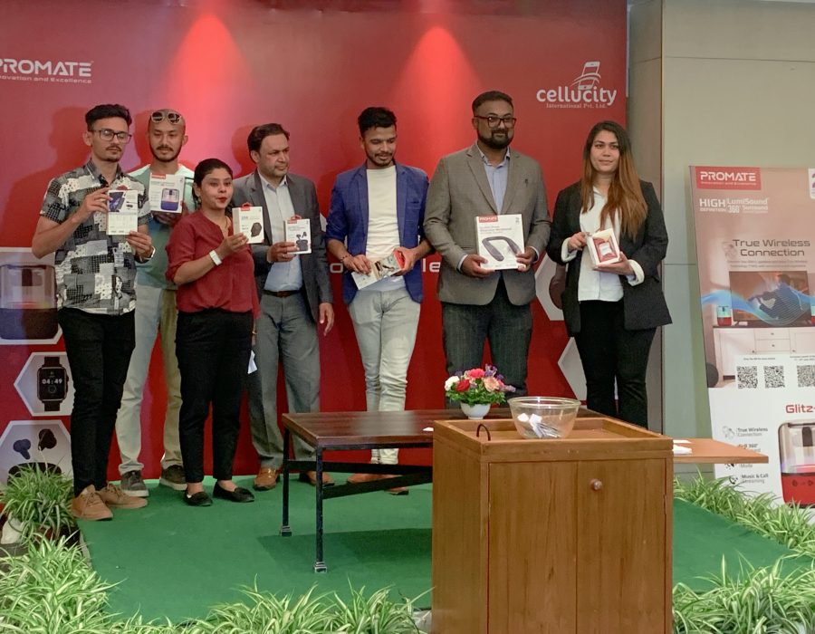 नेपालमा प्रोमेटका सामाग्री भित्र्याउँदै सेल्लुसिटी