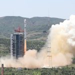 चीनले पहिलो पटक एकल रकेटमा ४१ ओटा स्याटेलाइट अन्तरिक्षमा पुर्यायो