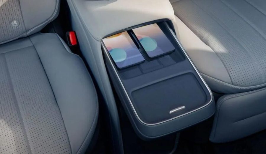 इभी कम्पनी एनआईओको पहिलो फोन मोडेलको लागि प्रमुख नियामक प्रक्रिया पूरा