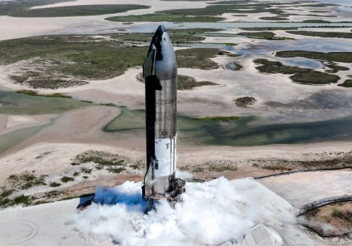 अर्को वर्ष २५ ओटा स्टारशिप प्रक्षेपणका लागि एफएएसँग अनुमति लिँदै स्पेसएक्स