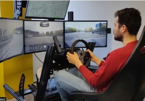 बेलायतको मिल्टन केन्समा चालकविहीन कार भाडा सेवा सुरु