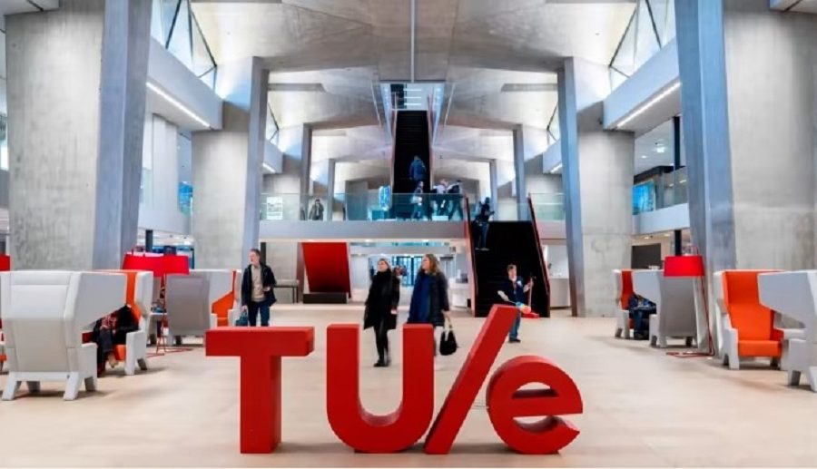 डच सरकारले चिनियाँ टेक विद्यार्थीको सुरक्षा जोखिम जाँच गर्ने