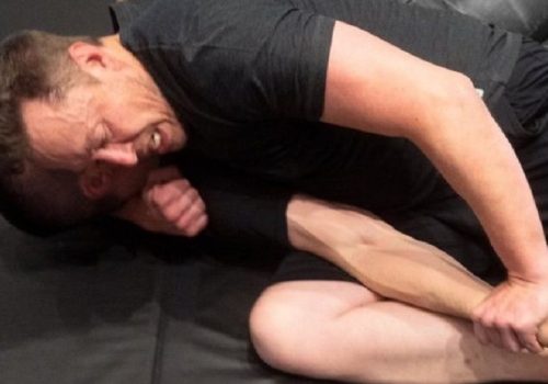 मार्क जुकरबर्गलाई लड्न चुनौती दिएका इलन मस्क प्रशिक्षणमा