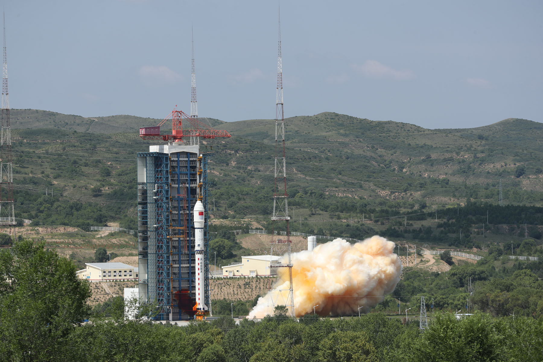 China sends four satellites into space