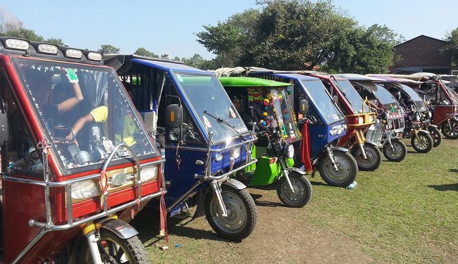 अब पाइडल रिक्साको सट्टा ई–रिक्सा