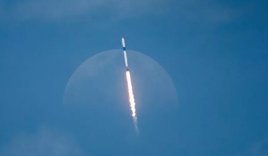 इलन मस्कको स्पेसएक्स रकेटले आयनोस्फियरमा बनायो ‘प्वाल’, जीपीएसलाई असर गर्न सक्ने