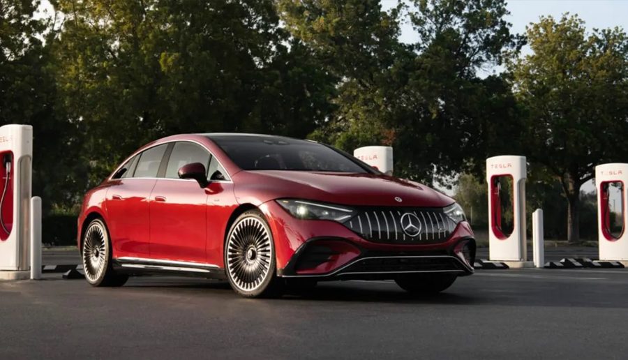 मर्सिडीज बेन्जले उत्तरी अमेरिकामा आफ्ना इभीको लागि टेस्लाको चार्जिङ प्रयोग गर्ने