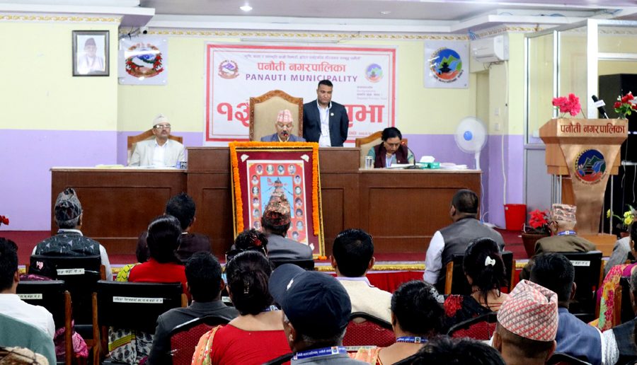 पनौतीको सामुदायिक विद्यालयमा ‘इ–लाइब्रेरी सर्भर’