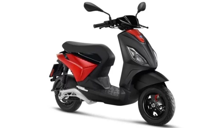 पियाजो १ प्लस ई–स्कुटर भारतमा लन्च