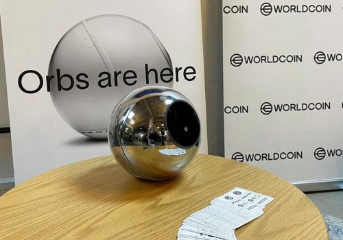 साम अल्टम्यानको पहिचान प्रणाली राख्ने वर्ल्डक्वाइनले स्पेनी प्रतिबन्ध पछि मुद्दा दायर गर्यो