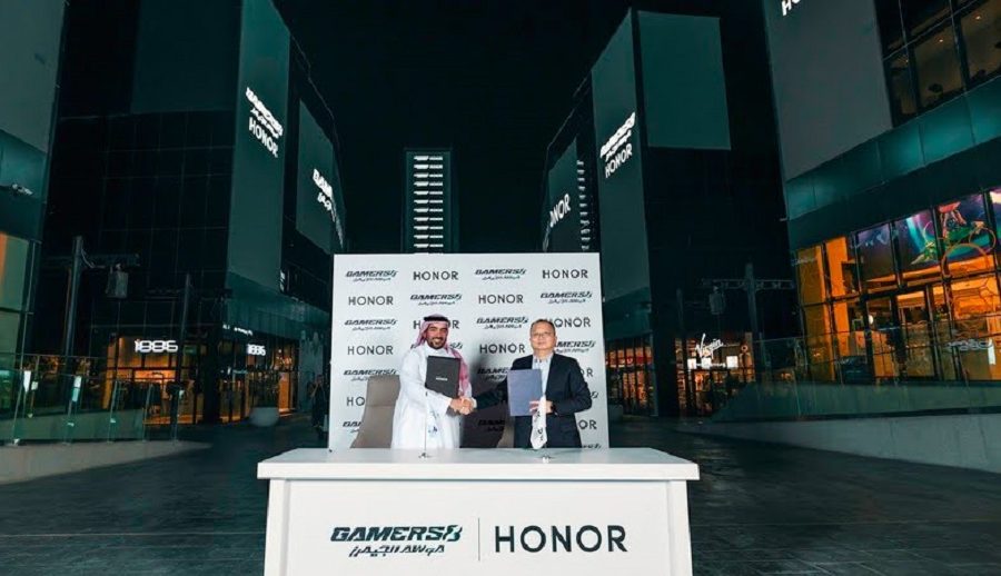 पब्जी मोबाइल वर्ल्ड इन्भिटेस्नलका खेलाडीले अनर म्याजिक५ प्रो प्रयोग गर्ने