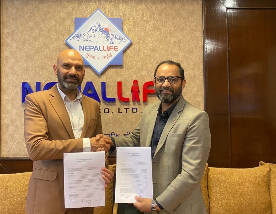 सूचना प्रविधि विषय पढ्ने लर्डबुद्धका ६ विद्यार्थीलाई नेपाल लाइफ इन्स्योरेन्सले अध्ययन सुबिधा दिने