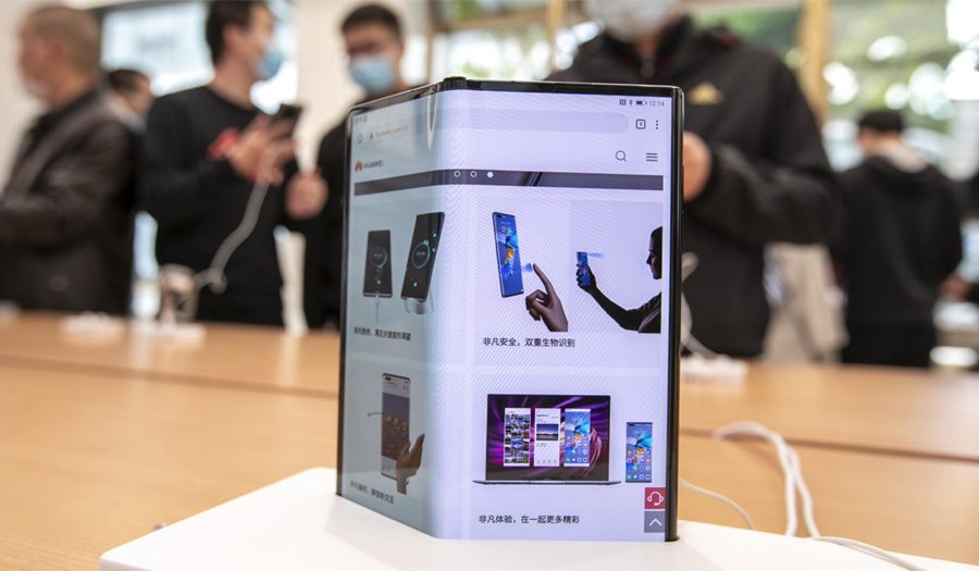 चीनको स्मार्टफोन बजार सन् २०२३ को पहिलो आठ महिनामा घट्यो: रिपोर्ट