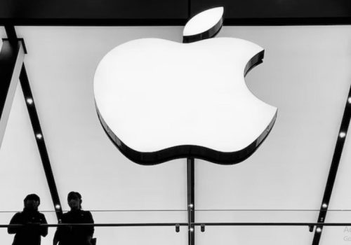 एप्पल र माइक्रोसफ्ट ग्लोबल मार्केट क्यापिटलाइजेशनको आधारमा शीर्ष स्थानमा