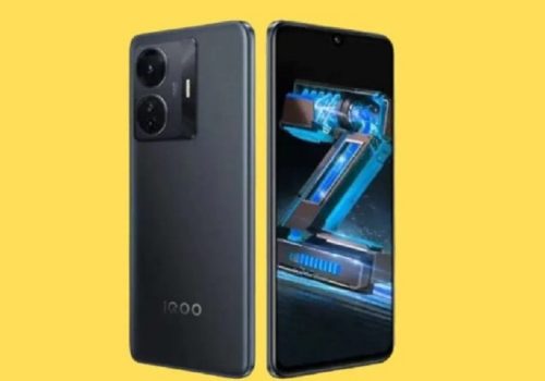 आइक्यूओओ जेड ८ एनटुटुमा डाइमेन्सिटी ८२०० सहित देखियो