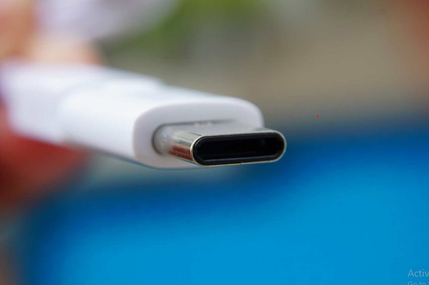 साउदी अरेबियामा २०२५ देखि सबै इलेक्ट्रोनिक डिभाइसमा यूएसवी-सी चार्जिङ पोर्ट अनिवार्य