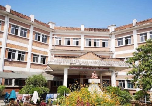 भरतपुर अस्पतालमा टेलिमेडिसिन सेवा सुरु, अर्को महिनादेखि भिडियो मार्फत सेवा